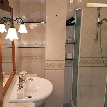 Bed & Breakfast Aminei Metrò 4*