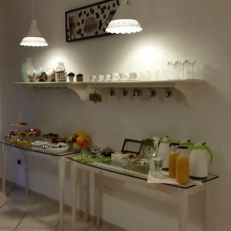 Bed & Breakfast Aminei Metro *