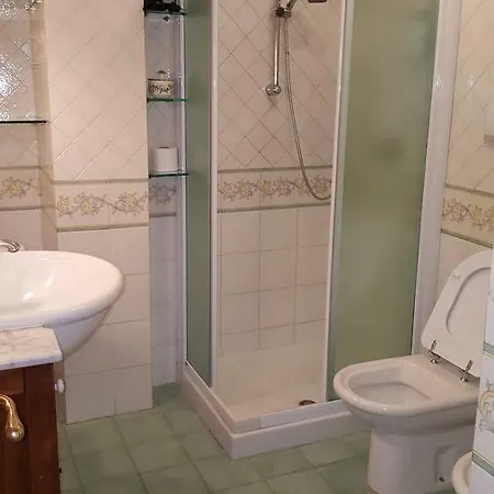 Bed & Breakfast Aminei Metro Naples